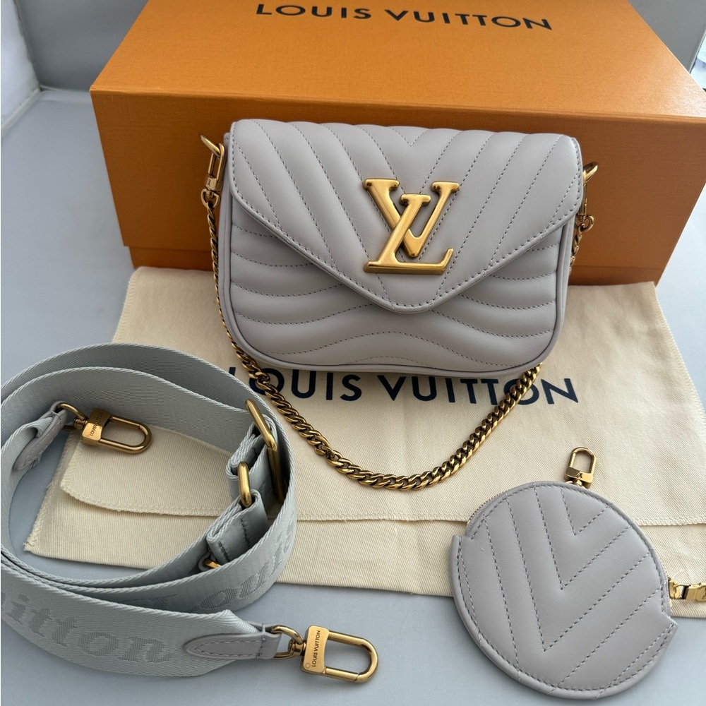 Louis Vuitton  New Wave Multi-Pochette